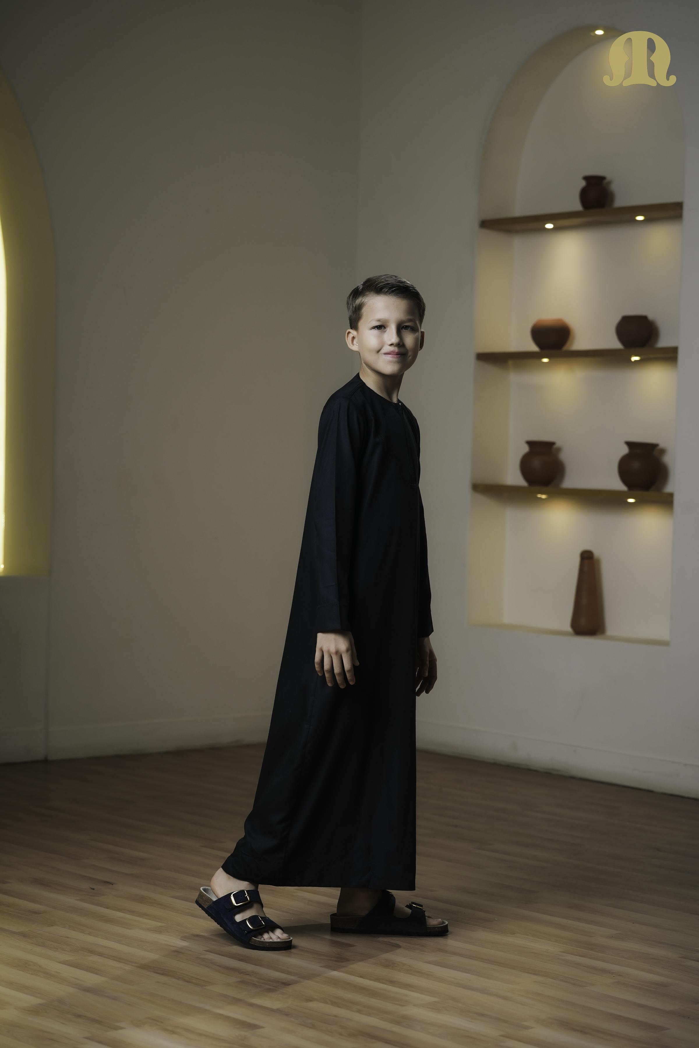 Kurvig Omani 2.0 White Thobe Boys